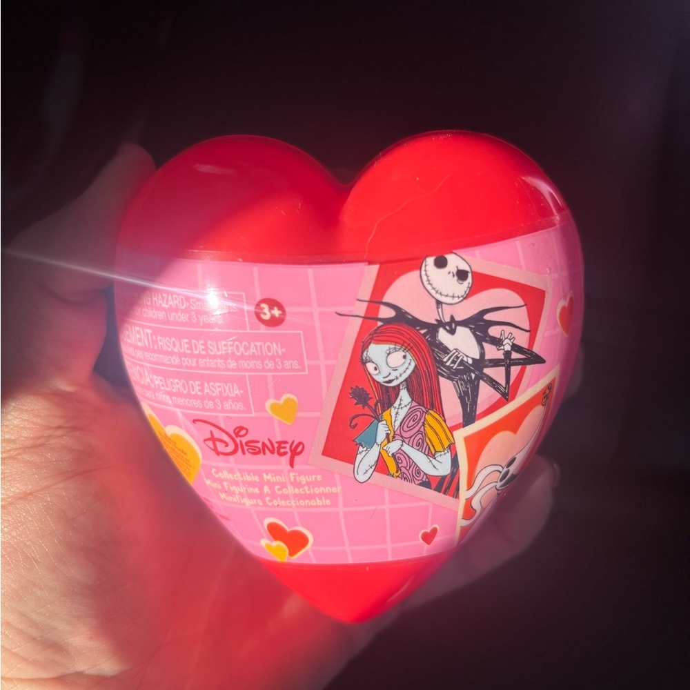 Disney Doorables Nightmare Before  Christmas Valentine's Heart Figure